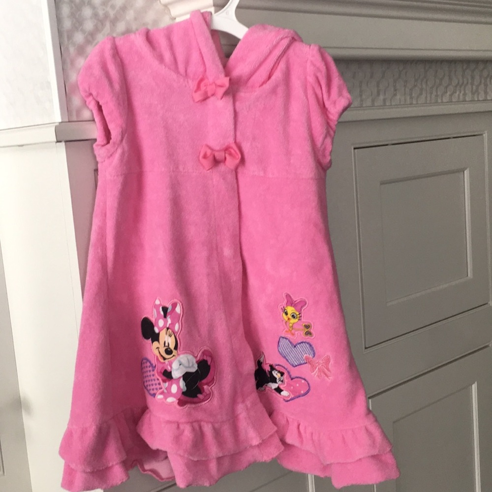 Disney coverup - Picture 1 of 7